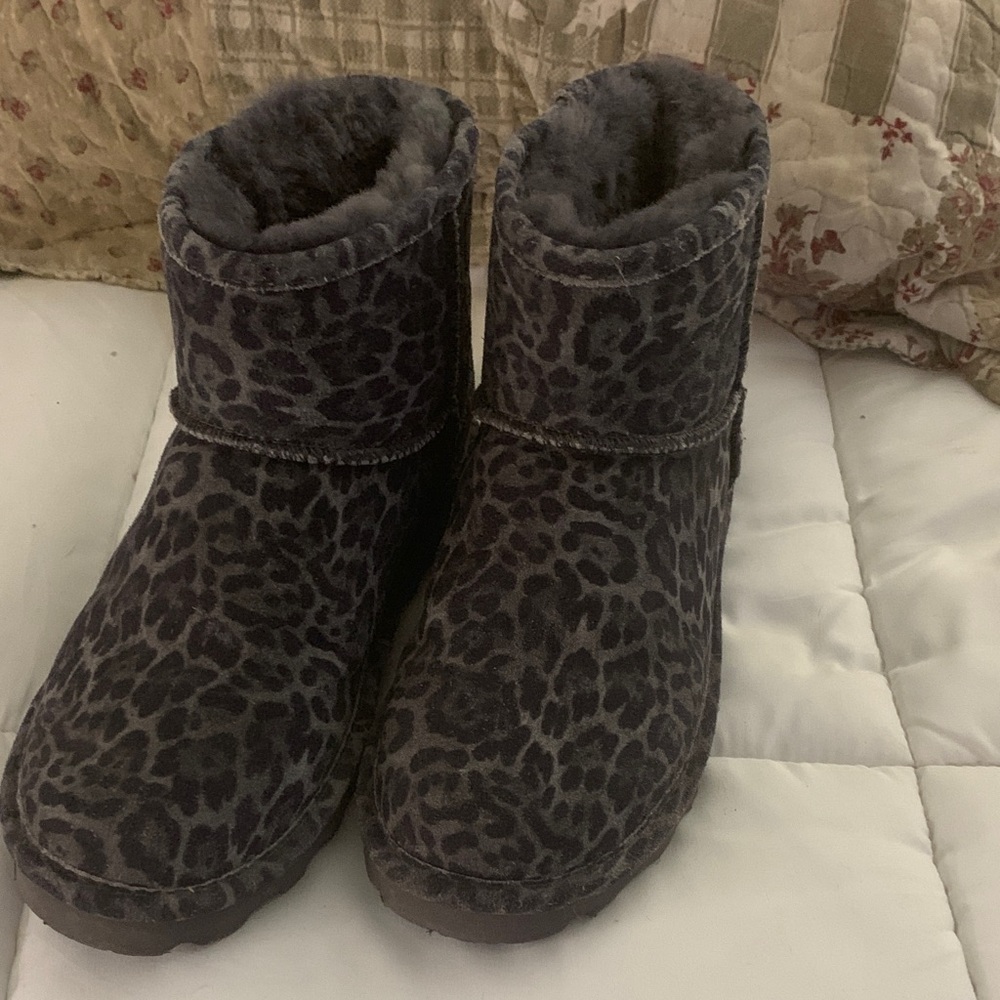 Leopard Print Fur-Lined Boots